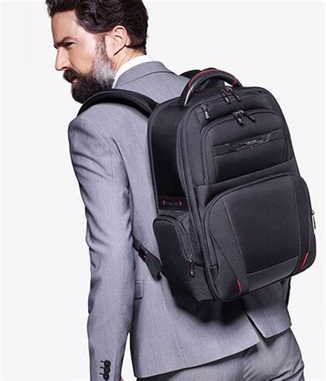 Mochilas para hombre .